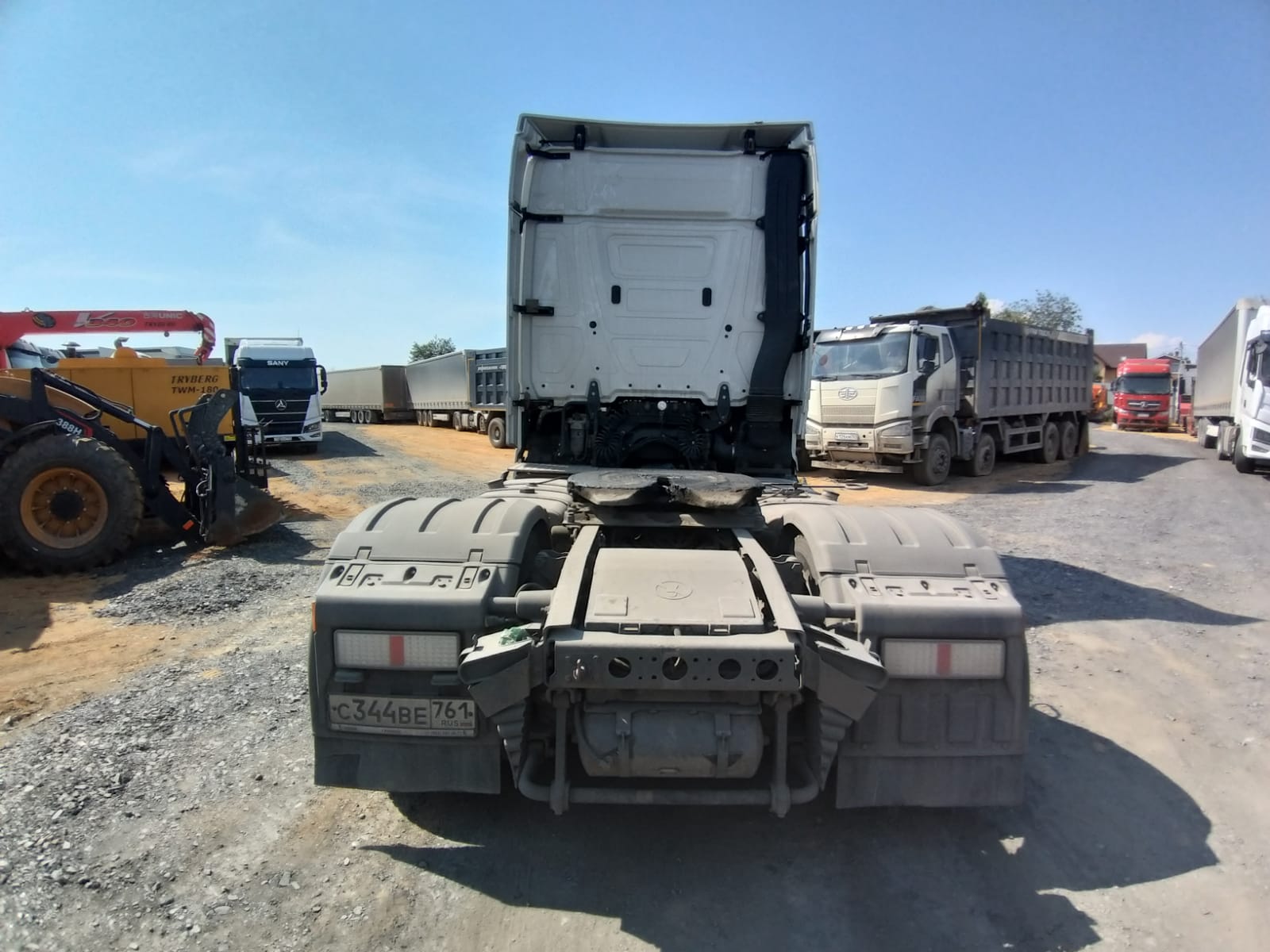 КамАЗ М1945 4x2 Седельный тягач 2023 г. - фото 15