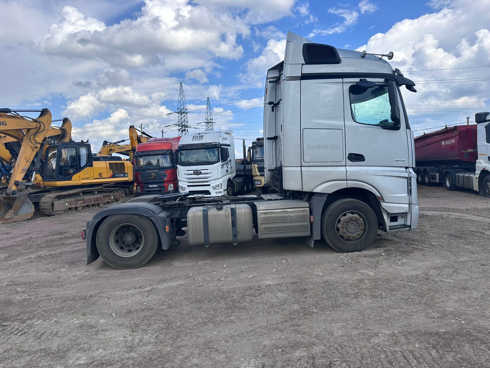 Mercedes-Benz ACTROS 4x2 Седельный тягач 2023 г. - фото 7