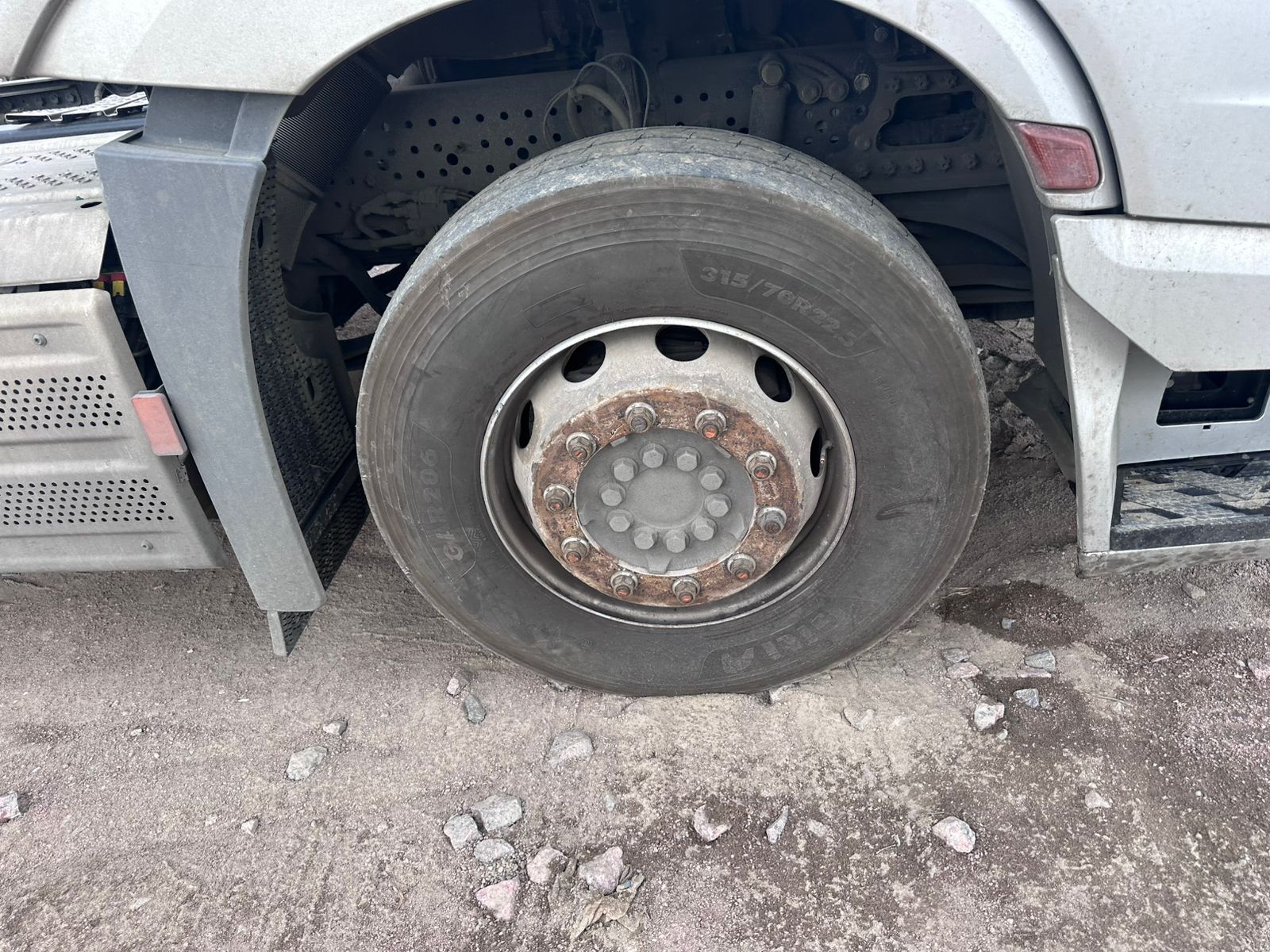 Mercedes-Benz ACTROS 4x2 Седельный тягач 2023 г. - фото 25