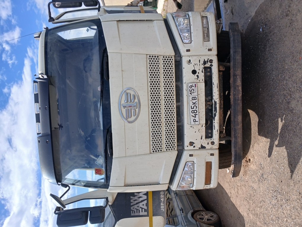 FAW J6 8x4 Самосвал 2023 г.