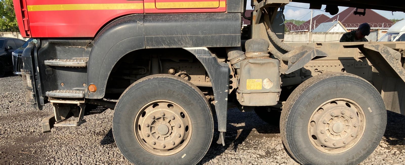 Howo T5G 8x4 Самосвал 2022 г. - фото 9