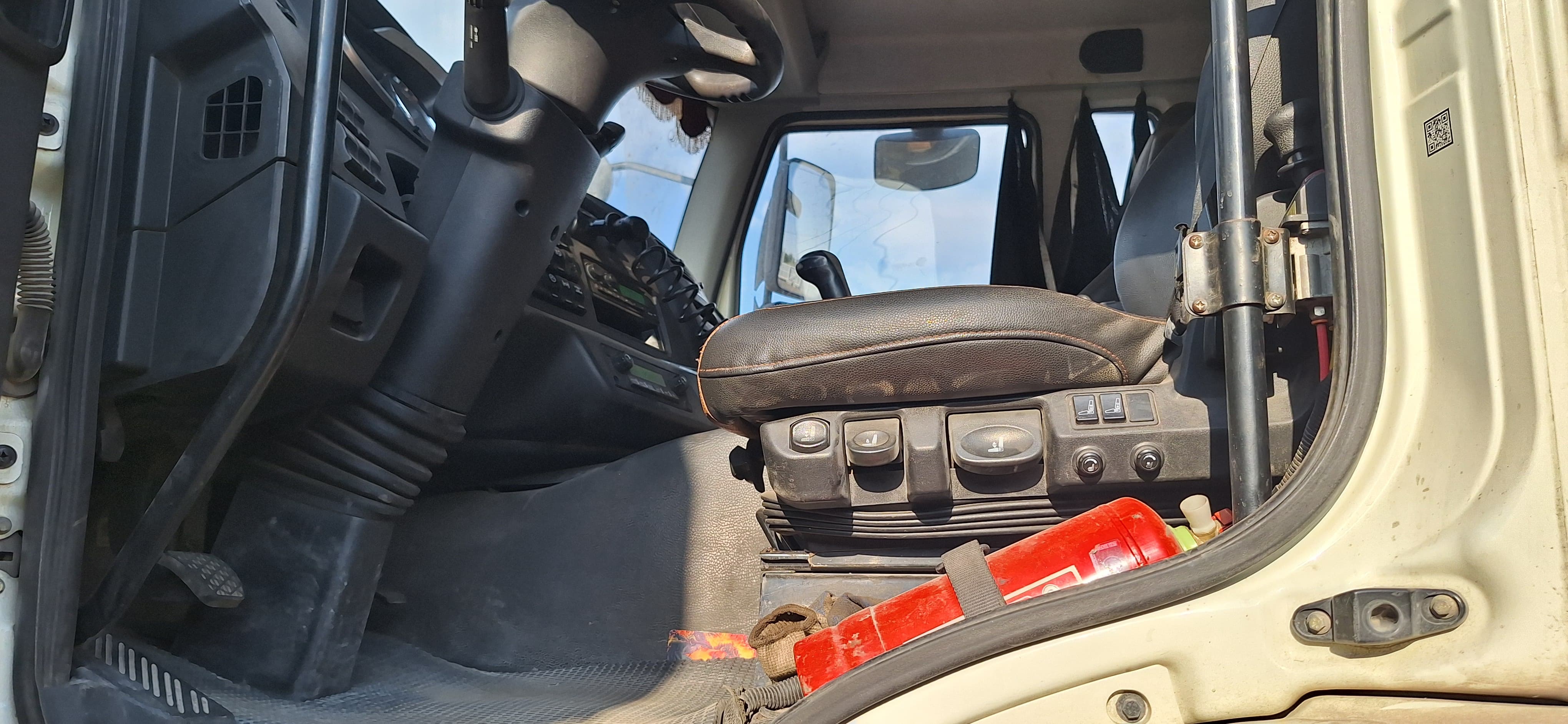 FAW J6 6x4 Самосвал 2022 г. - фото 8