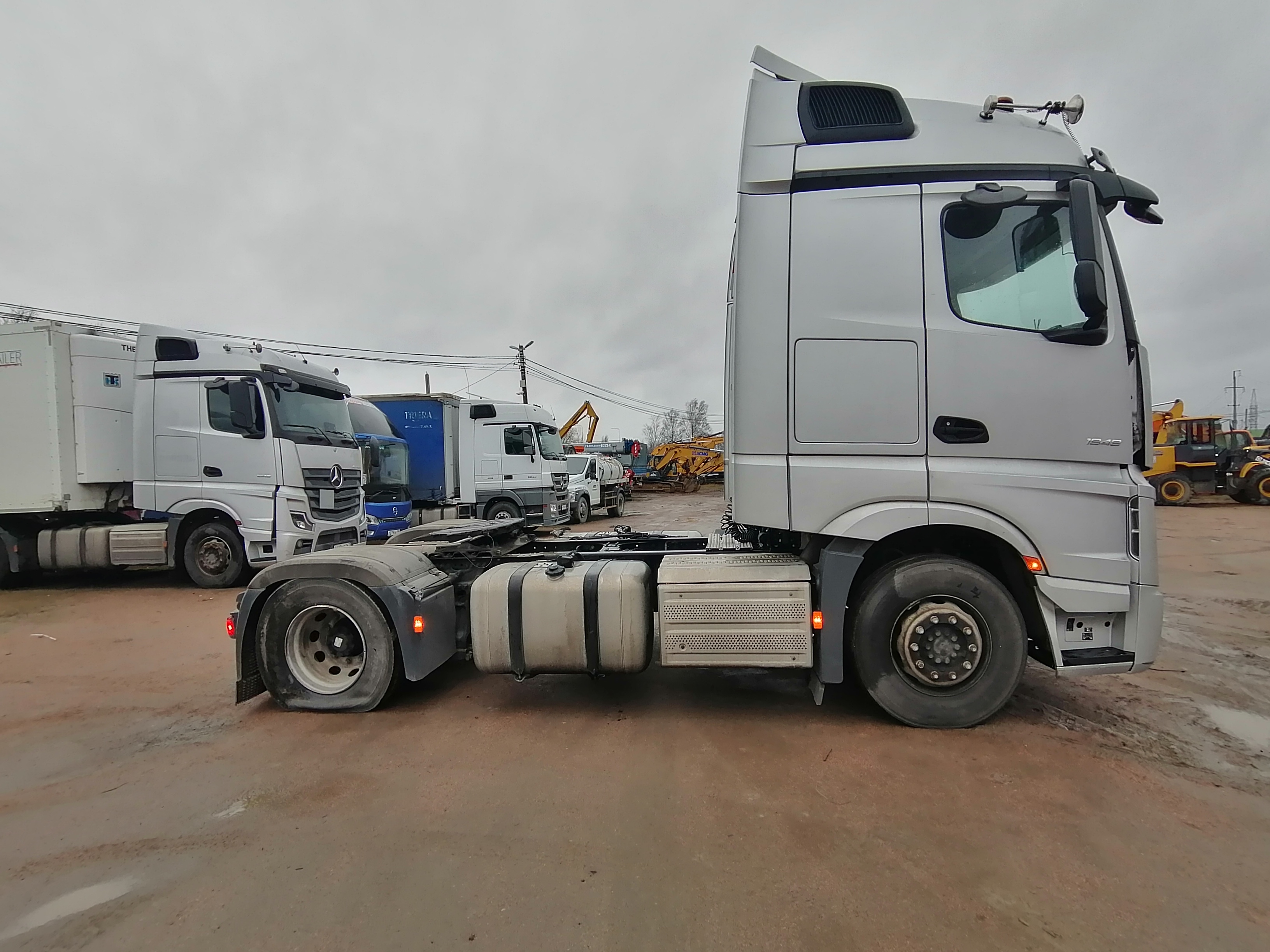 Mercedes-Benz ACTROS 4x2 Седельный тягач 2023 г. - фото 4