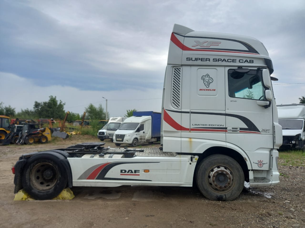 DAF XF 4x2 Седельный тягач 2017 г. - фото 3