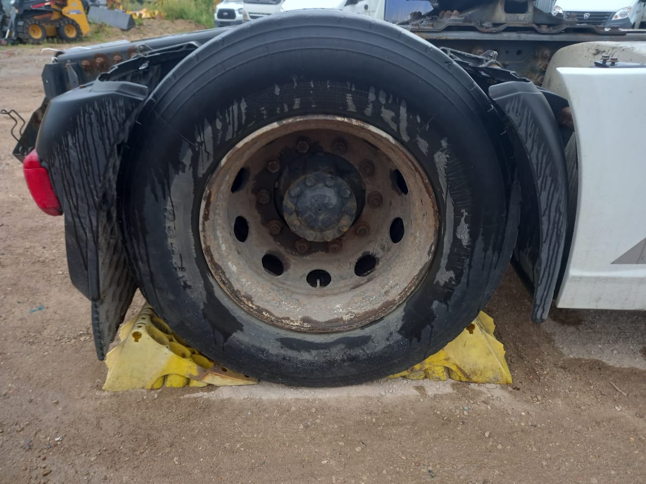 DAF XF 4x2 Седельный тягач 2017 г. - фото 12