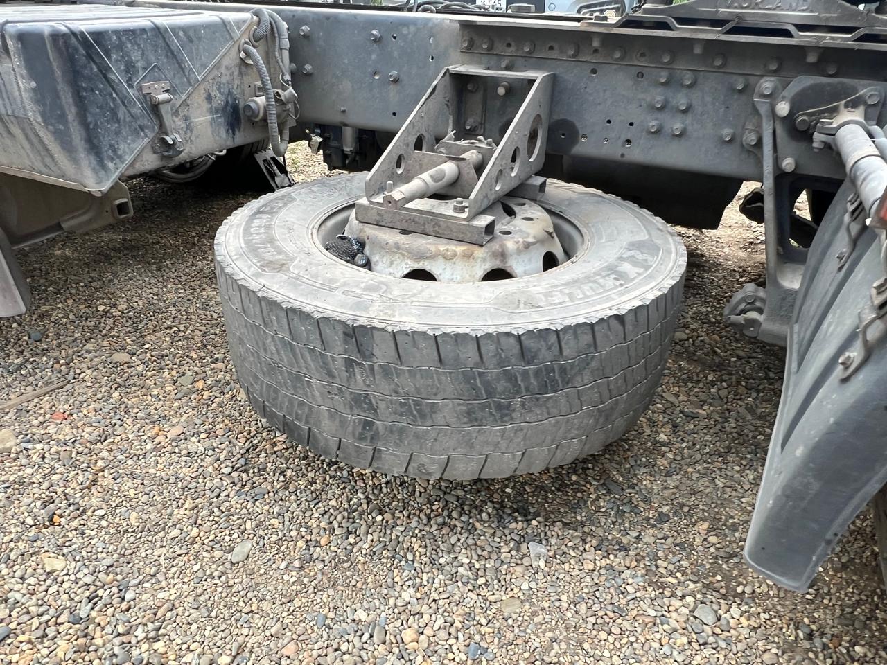 КамАЗ 5490 4x2 Седельный тягач 2017 г. - фото 14