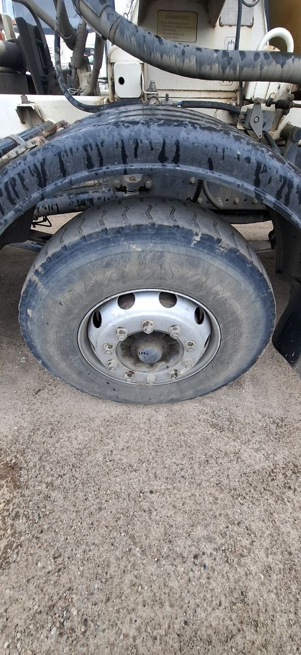 TIGARBO 6936* на шасси FAW CA 3310 8x4 Автобетоносмеситель 2023 г. - фото 16