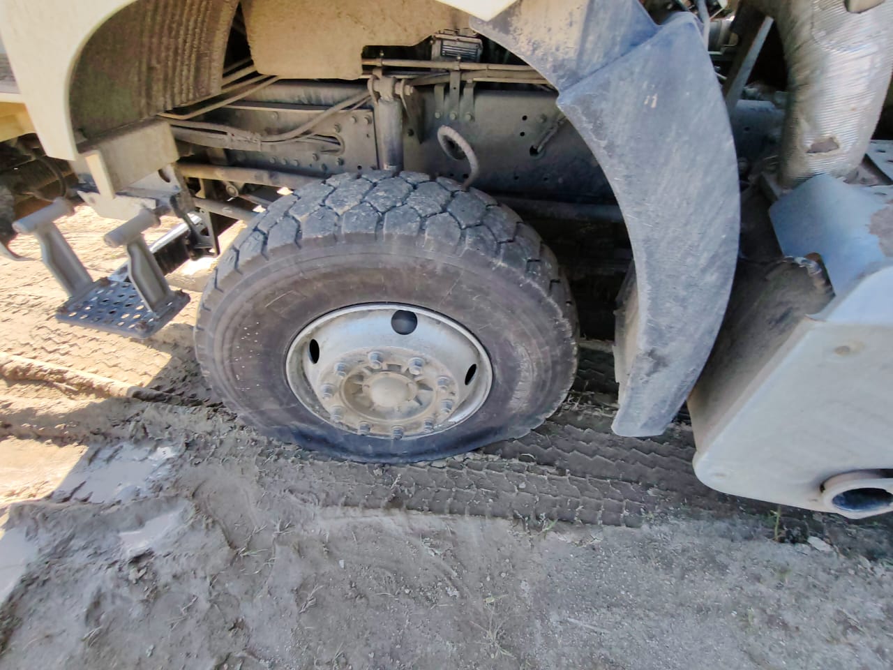 FAW J6 8x4 Самосвал 2023 г. - фото 11