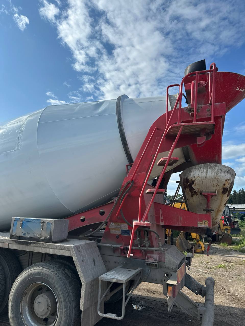 Shacman (Shaanxi) SX* 8x4 Автобетоносмеситель 2024 г. - фото 5