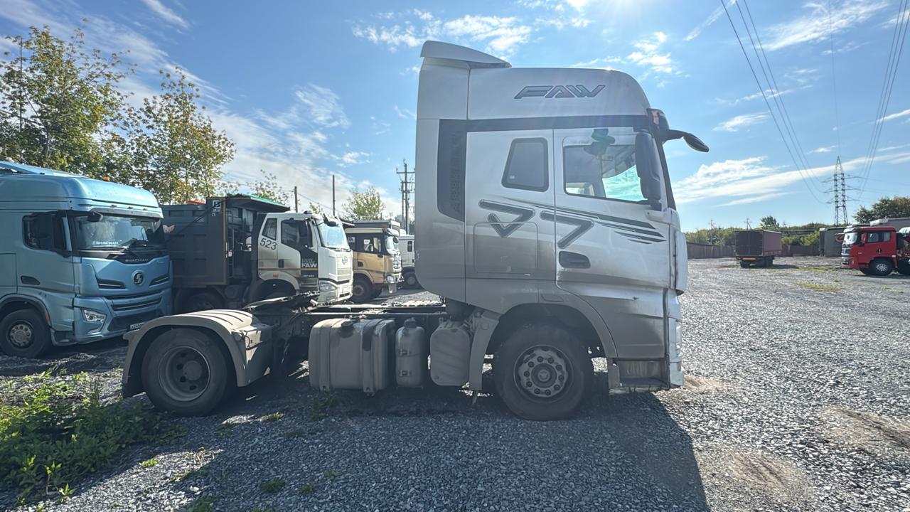 FAW J7 4x2 Седельный тягач 2023 г. - фото 5