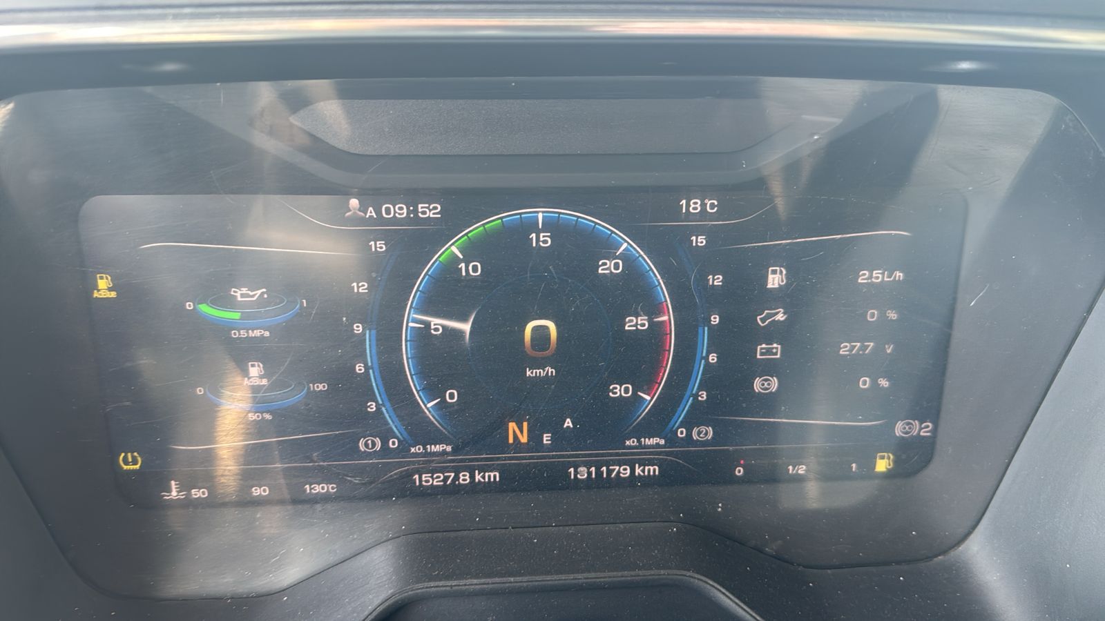 FAW J7 4x2 Седельный тягач 2023 г. - фото 11