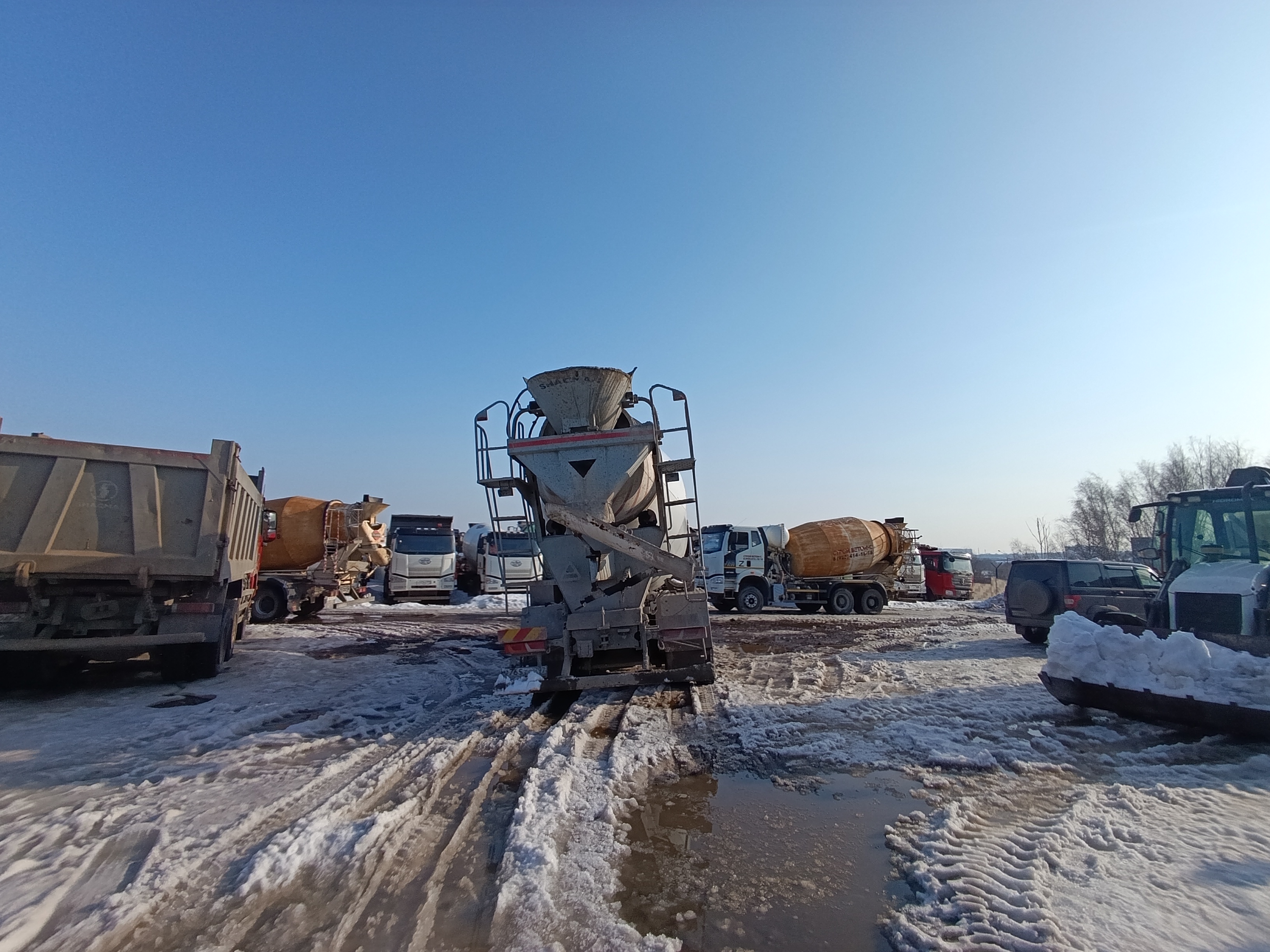 Shacman (Shaanxi) SX* 8x4 Автобетоносмеситель 2024 г. - фото 8