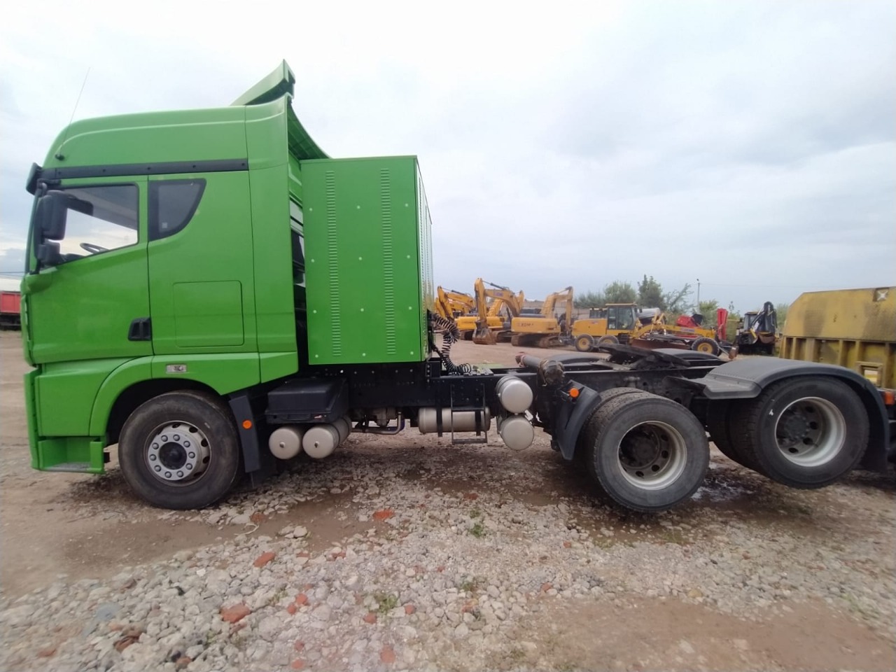 FAW JH6 6x4 Седельный тягач 2023 г. - фото 2