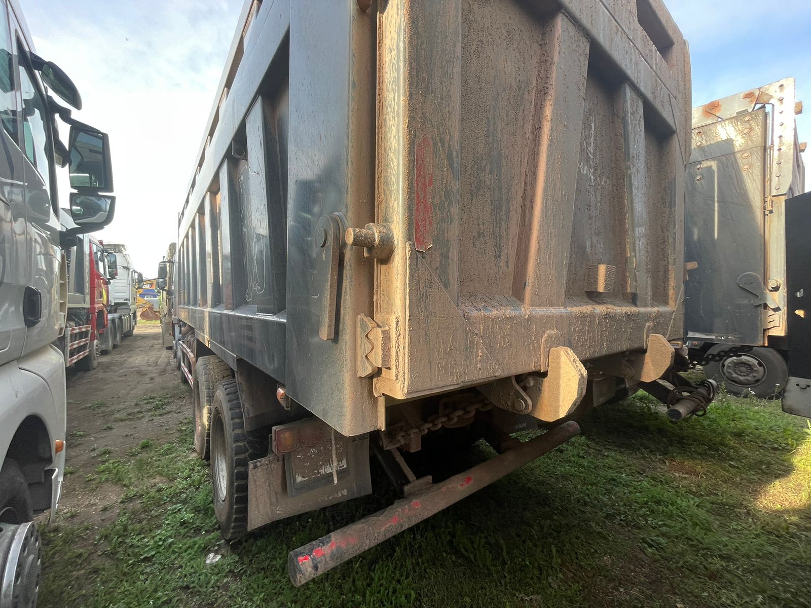 Shacman (Shaanxi) SX* 8x4 Самосвал 2024 г. - фото 5