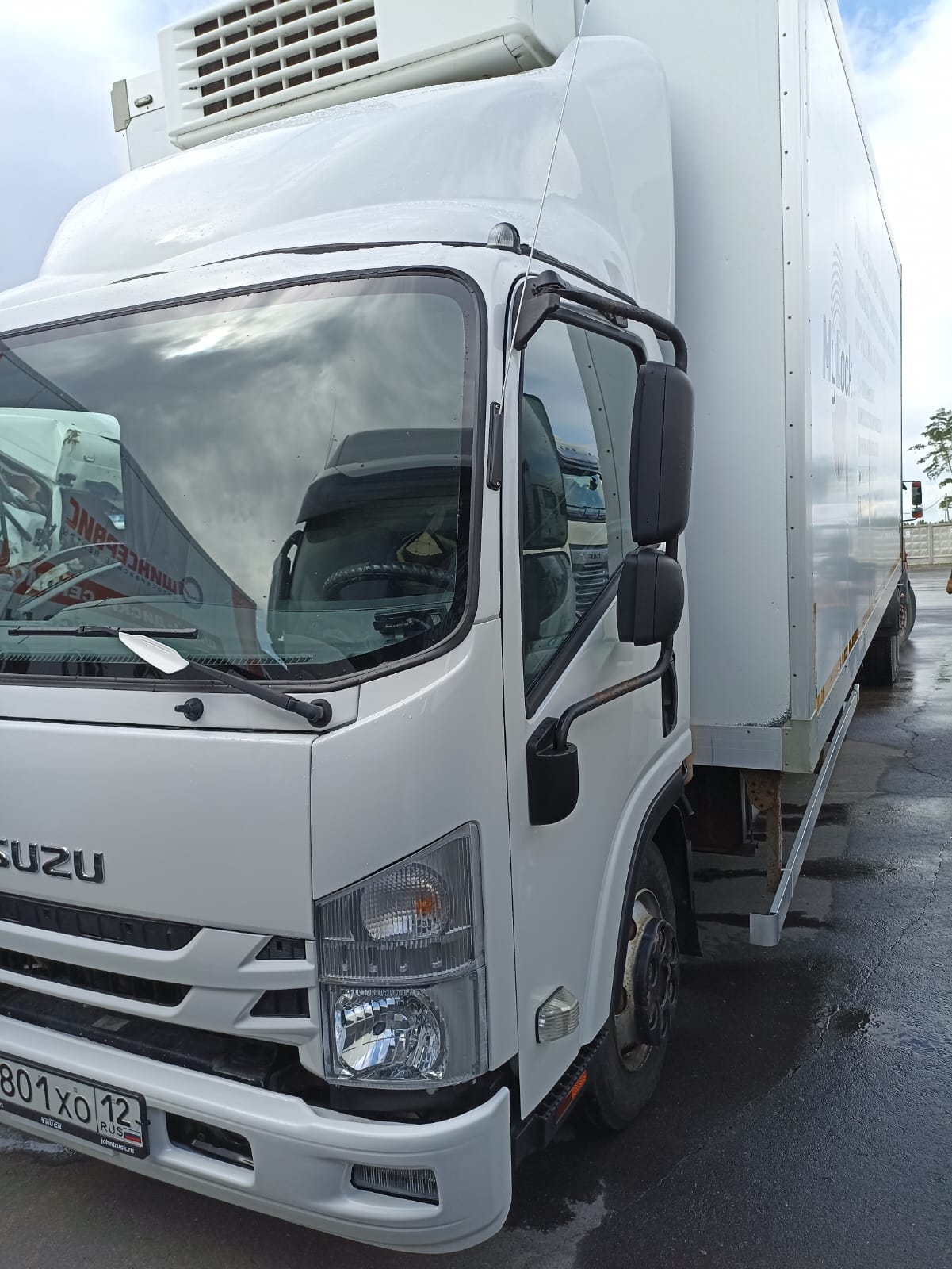 РусТрак 4389U* на шасси Isuzu ELF 9.5 (NQR) Изотермический/рефрижератор 2019 г. - фото 2