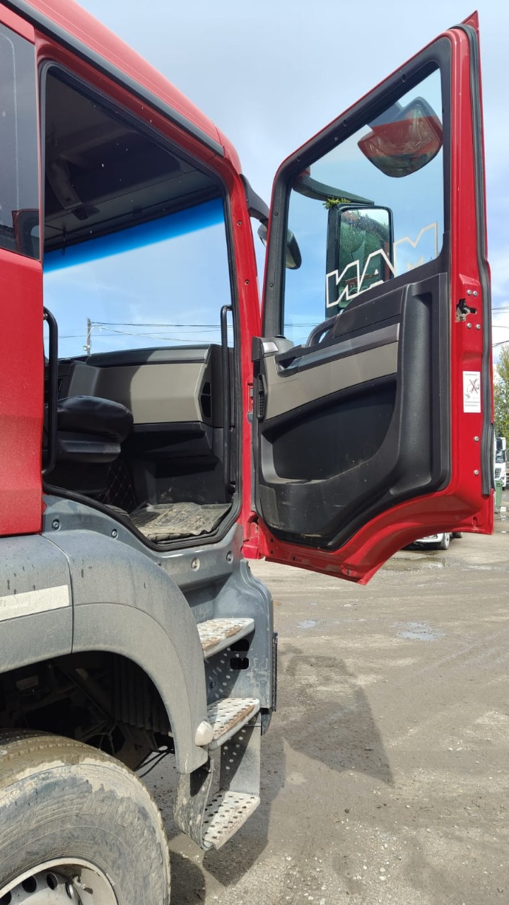 Grunwald 6582* на шасси MAN TGS 8x4 Самосвал 2021 г. - фото 10