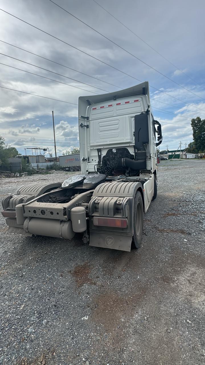 Foton AUMAN 4x2 Седельный тягач 2024 г. - фото 7