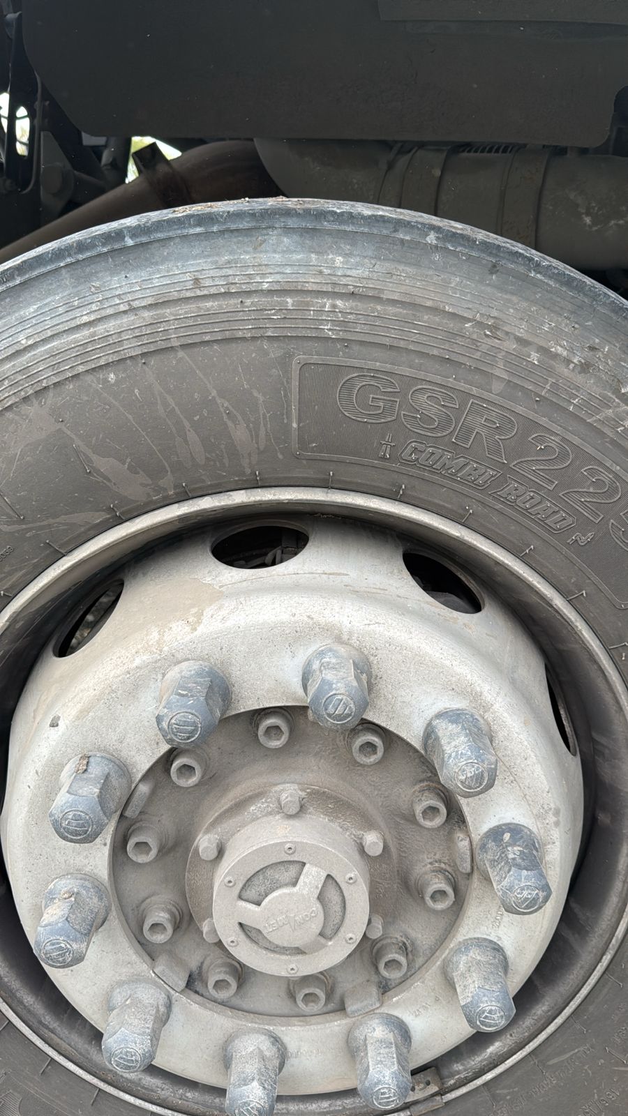 Foton AUMAN 4x2 Седельный тягач 2024 г. - фото 8