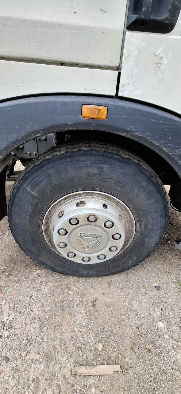 Howo T5G 4x2 Бортовой с КМУ 2023 г. - фото 16