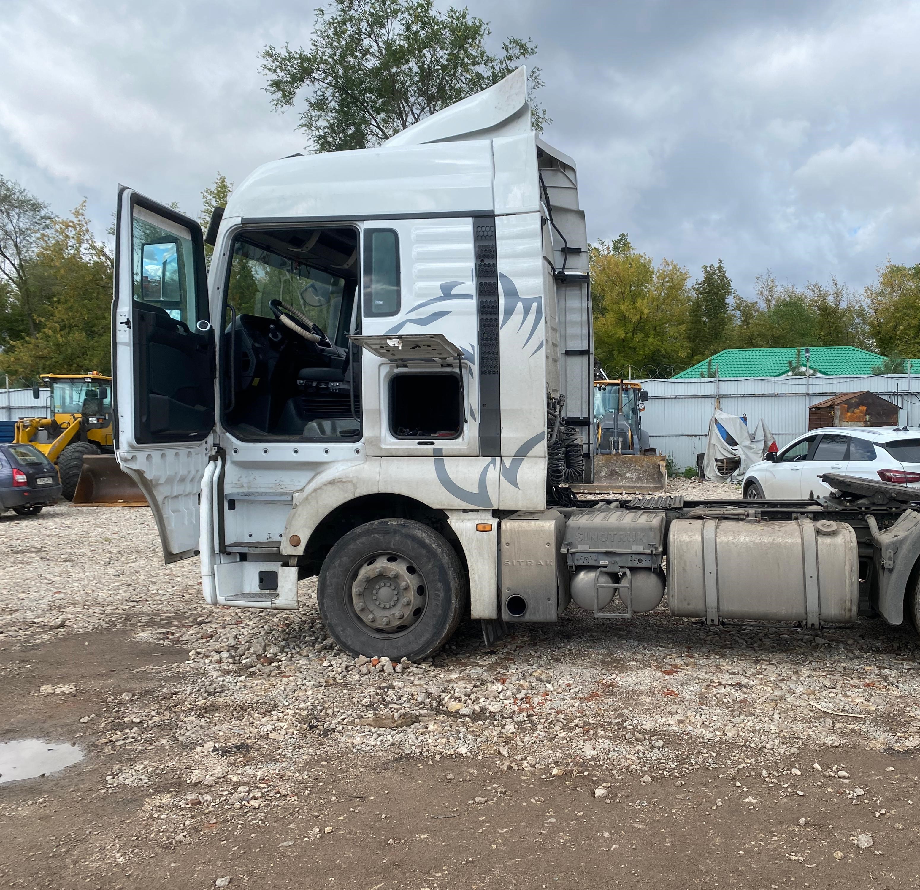 SITRAK C7H 4x2 Седельный тягач 2023 г. - фото 3