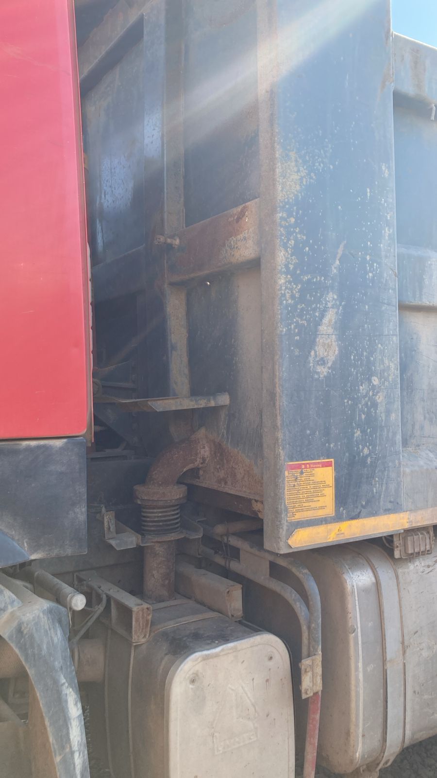 Howo ZZ* 6x4 Самосвал 2022 г. - фото 10