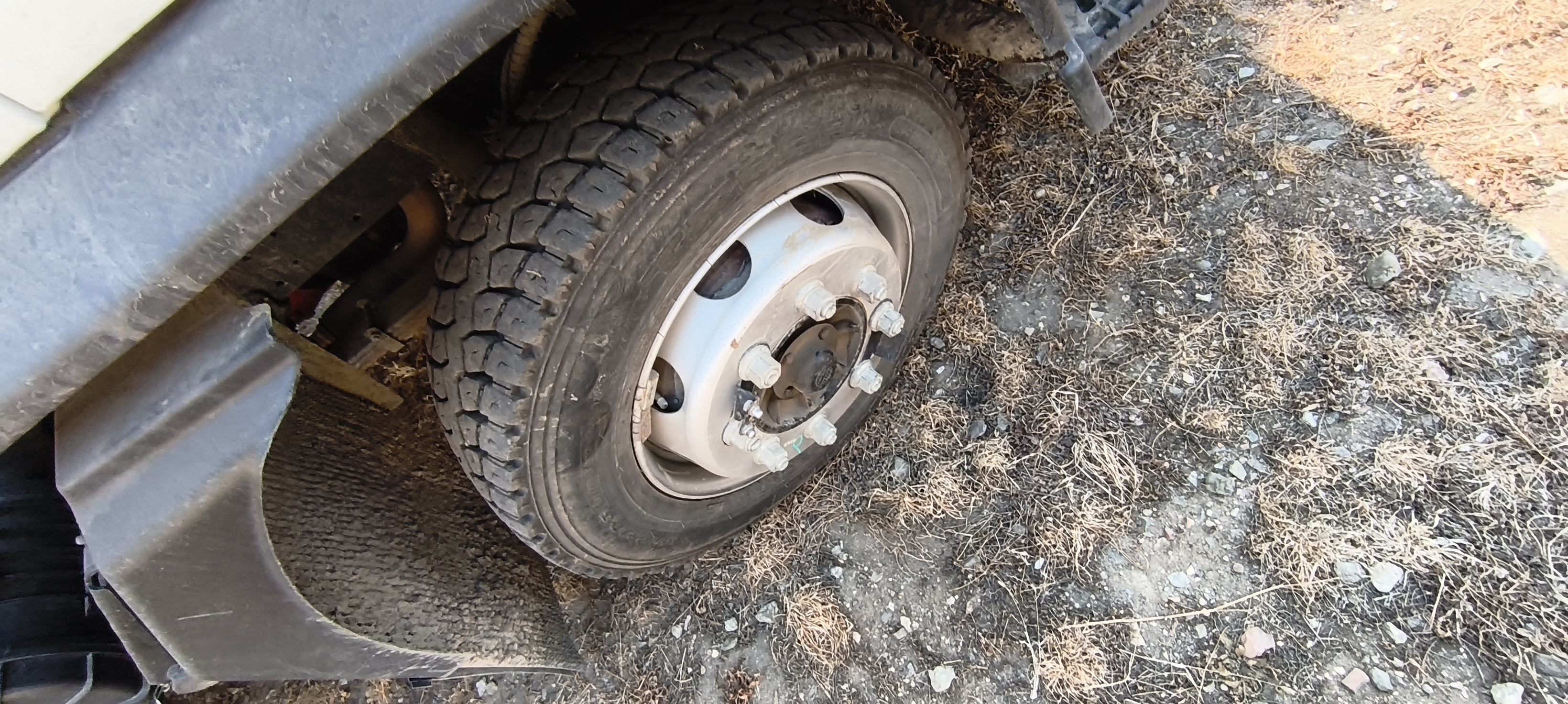 JAC N120 Бортовой с КМУ 2024 г. - фото 12