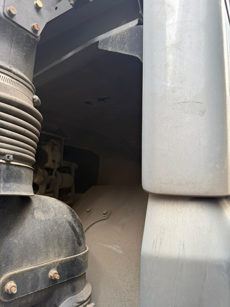 Shacman (Shaanxi) SX* 8x4 Самосвал 2024 г. - фото 19