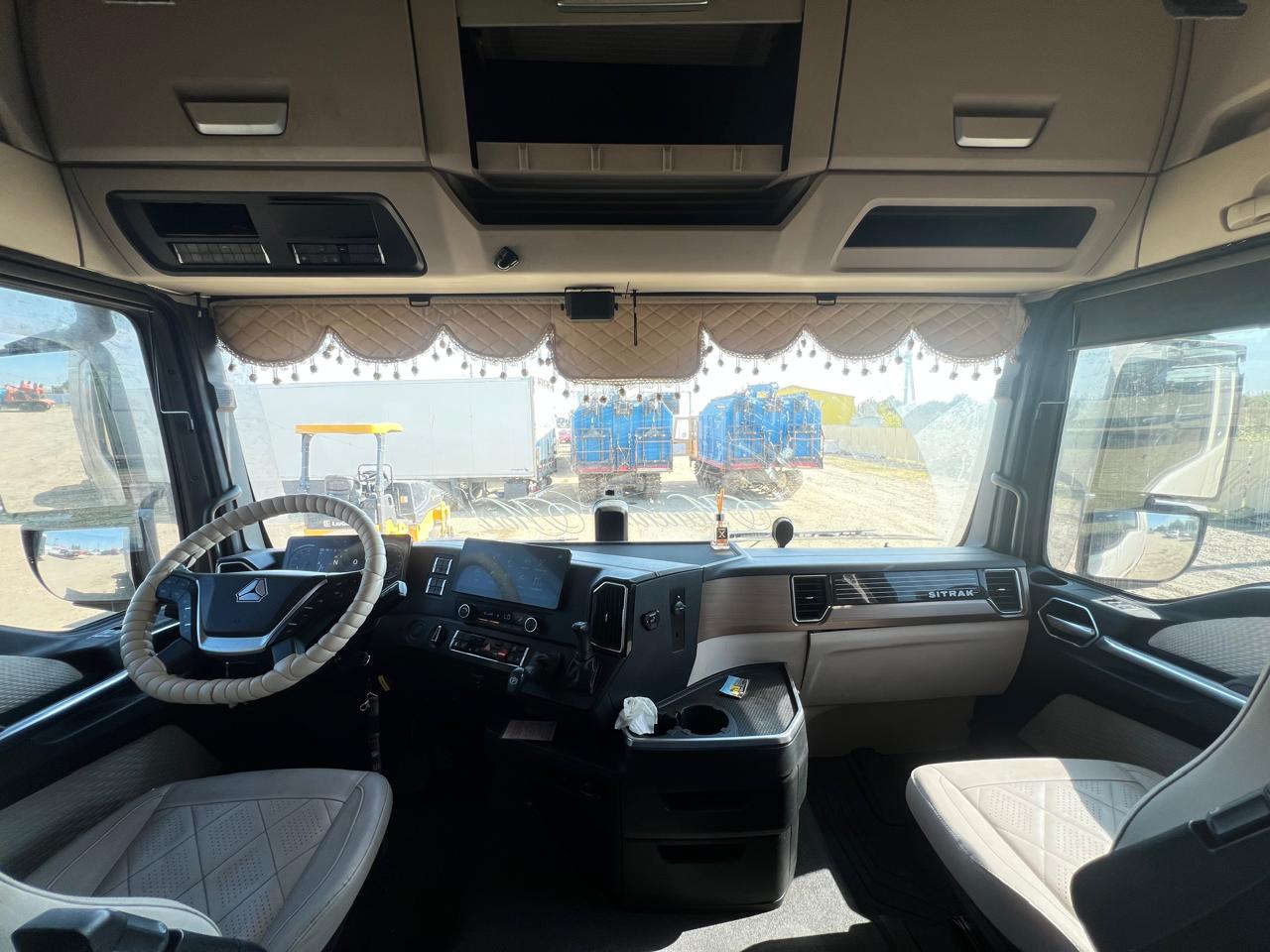 SITRAK C7H 4x2 Седельный тягач 2023 г. - фото 10
