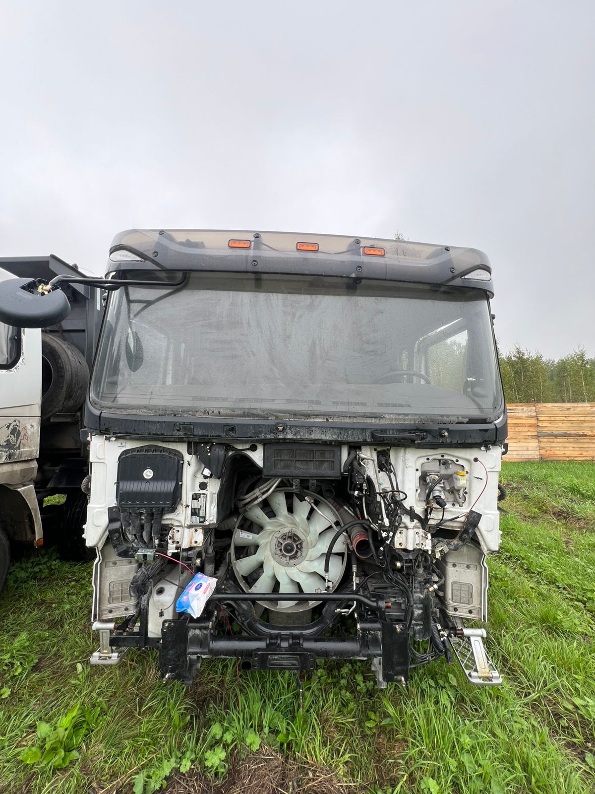 Shacman (Shaanxi) SX* 8x4 Самосвал