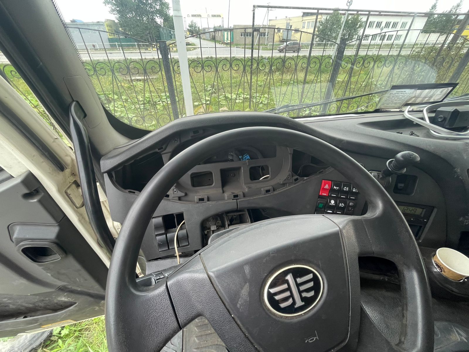 FAW J6 8x4 Самосвал 2023 г. - фото 9