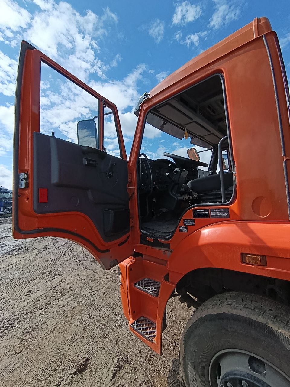 КамАЗ 6520 6x4 Самосвал 2023 г. - фото 7