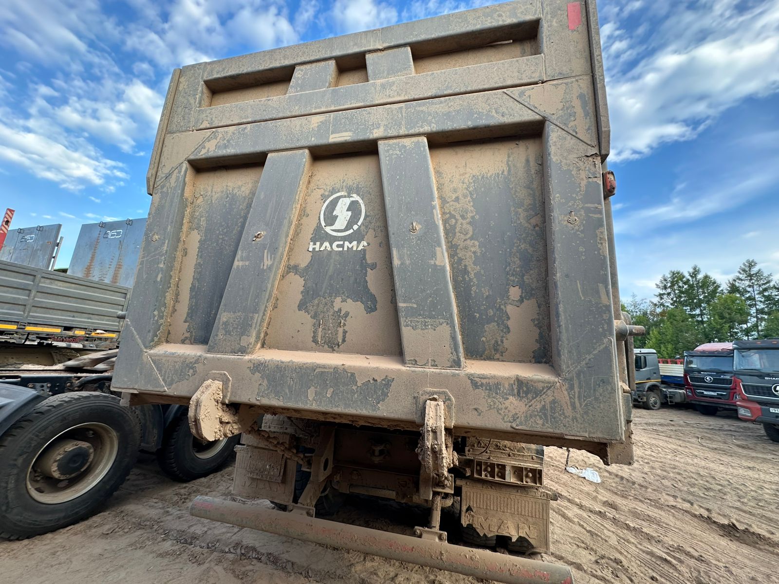 Shacman (Shaanxi) SX* 8x4 Самосвал 2023 г. - фото 7