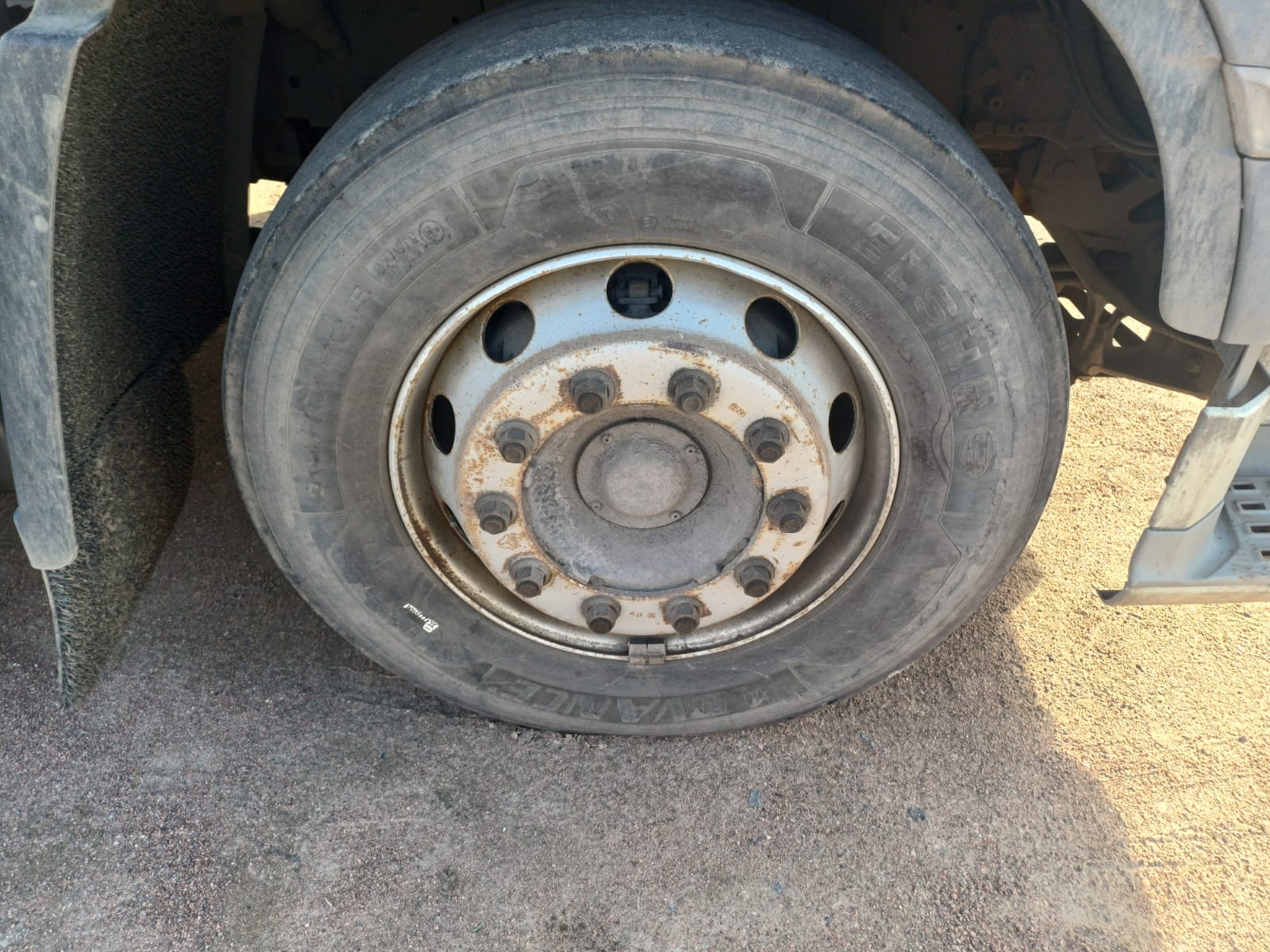 DAF XF 4x2 Седельный тягач 2020 г. - фото 15