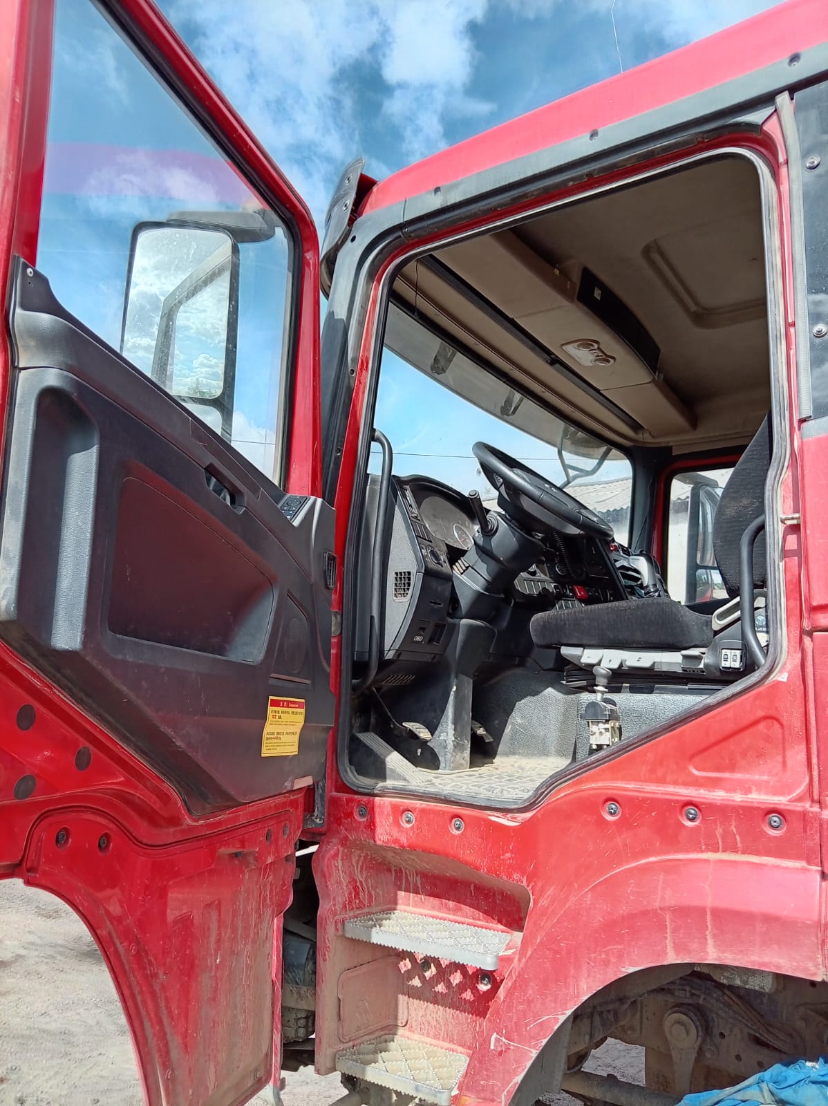 Shacman (Shaanxi) SX* 8x4 Самосвал 2022 г. - фото 9