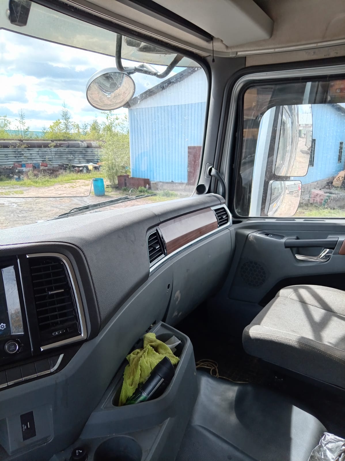 Shacman (Shaanxi) SX* 8x4 Самосвал 2023 г. - фото 8