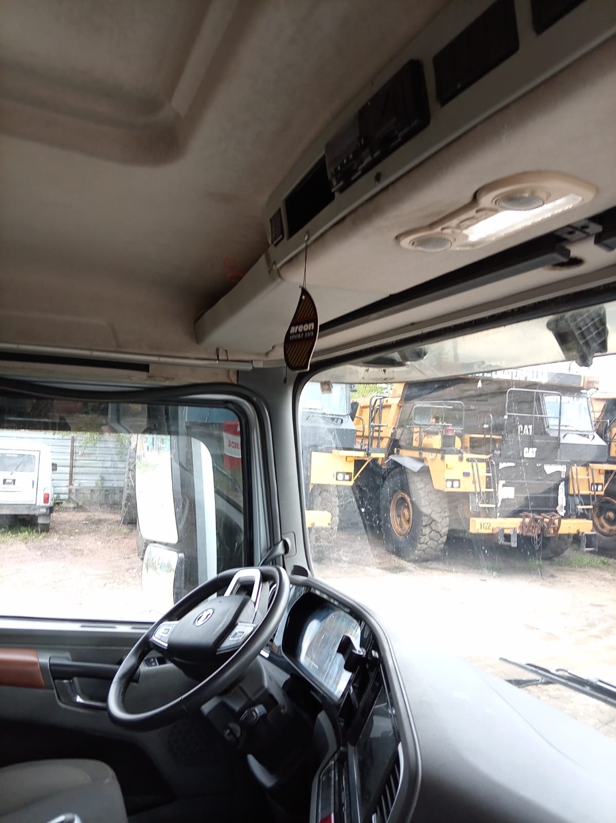 Shacman (Shaanxi) SX* 8x4 Самосвал 2023 г. - фото 9