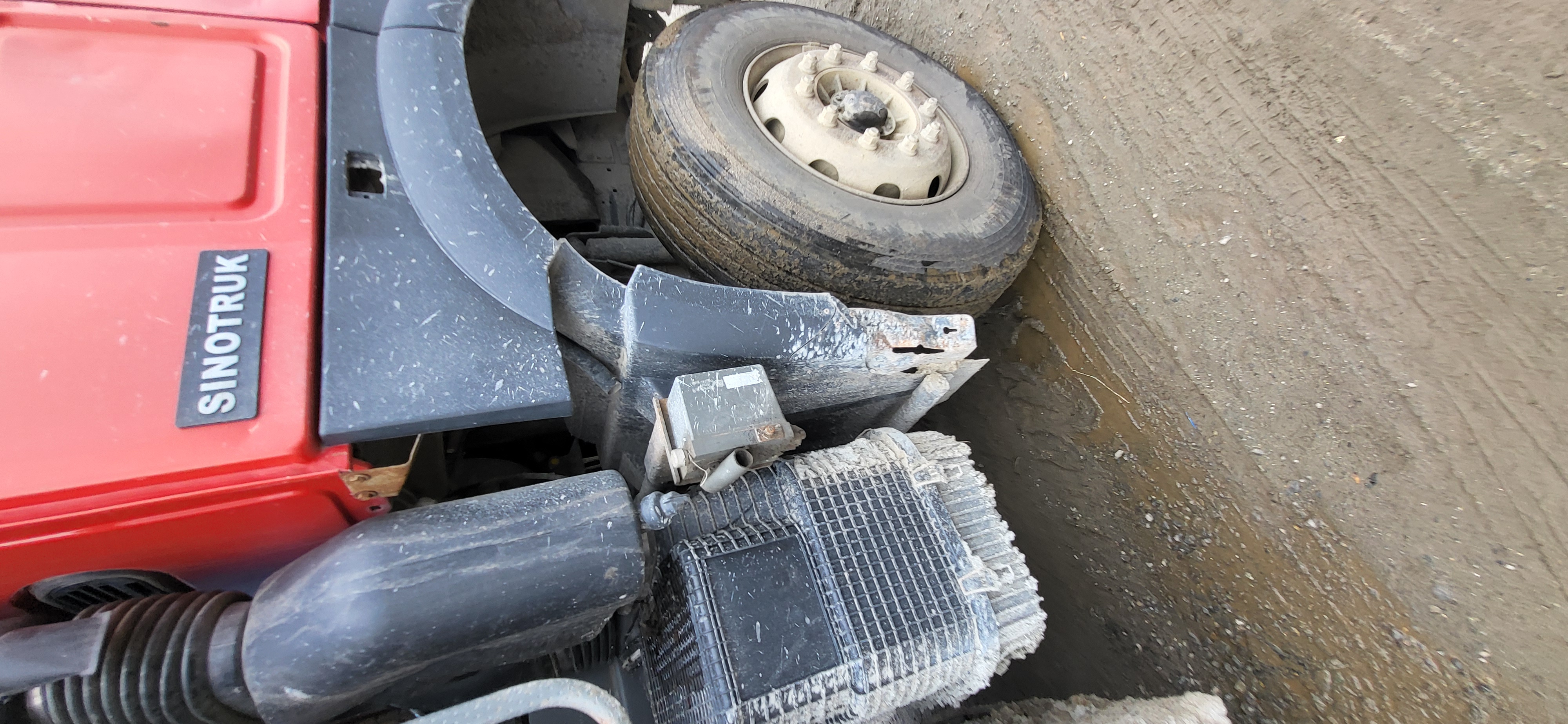 Howo ZZ* 6x4 Самосвал 2021 г. - фото 13