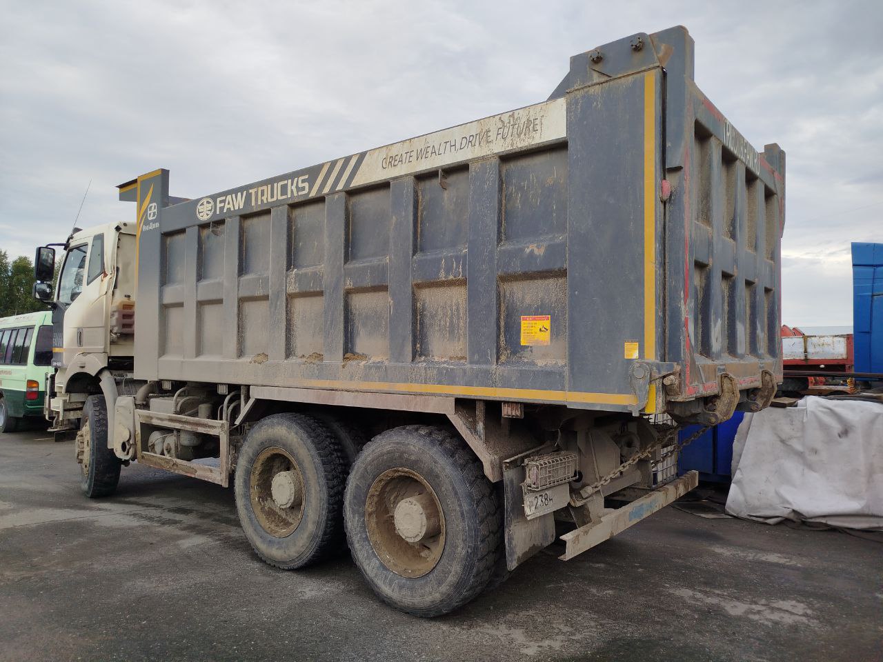 FAW J6 6x6 Самосвал 2023 г. - фото 3