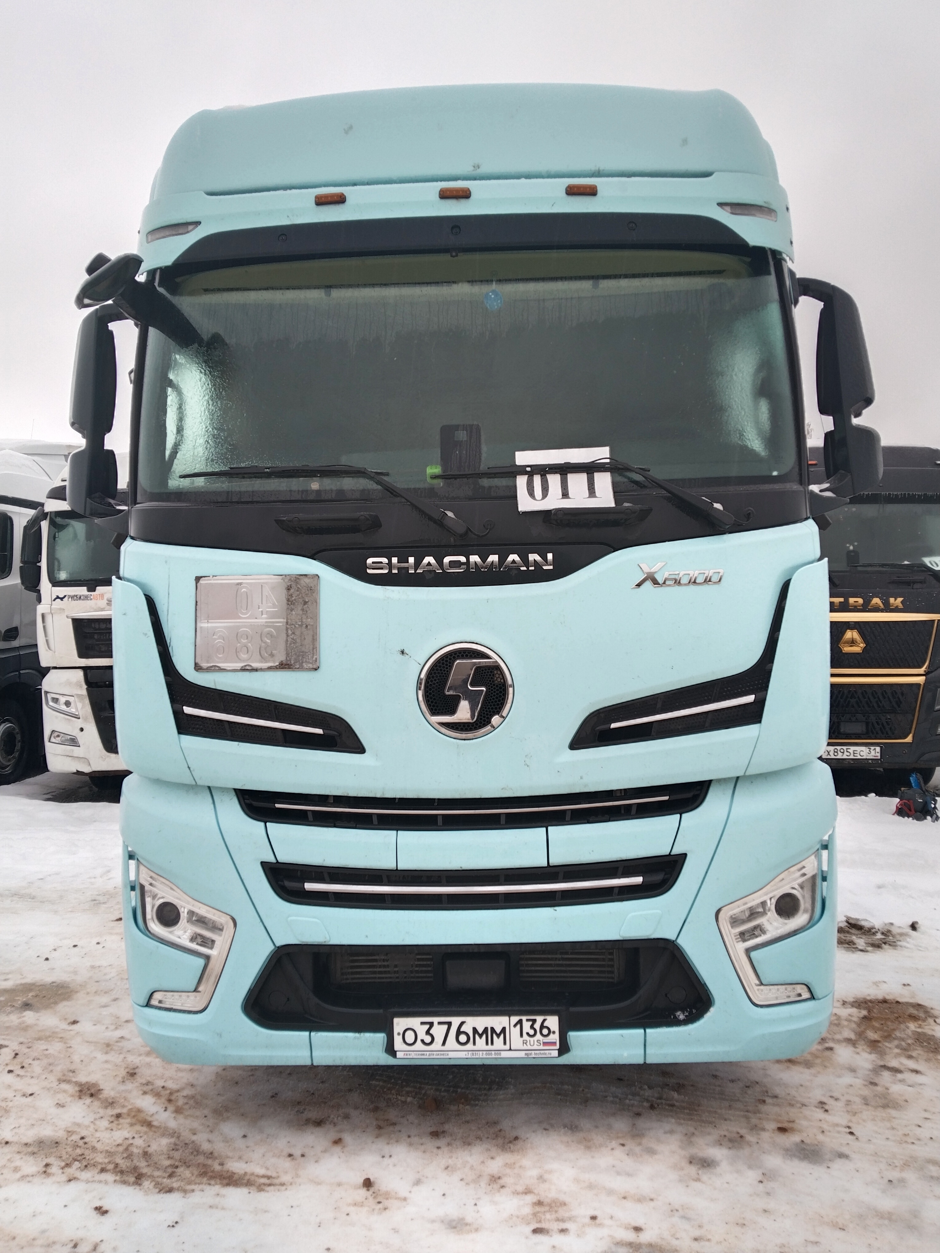 Shacman (Shaanxi) SX* 4x2 Седельный тягач 2023 г.