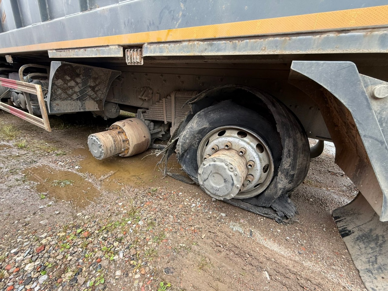 FAW J6 8x4 Самосвал 2023 г. - фото 10