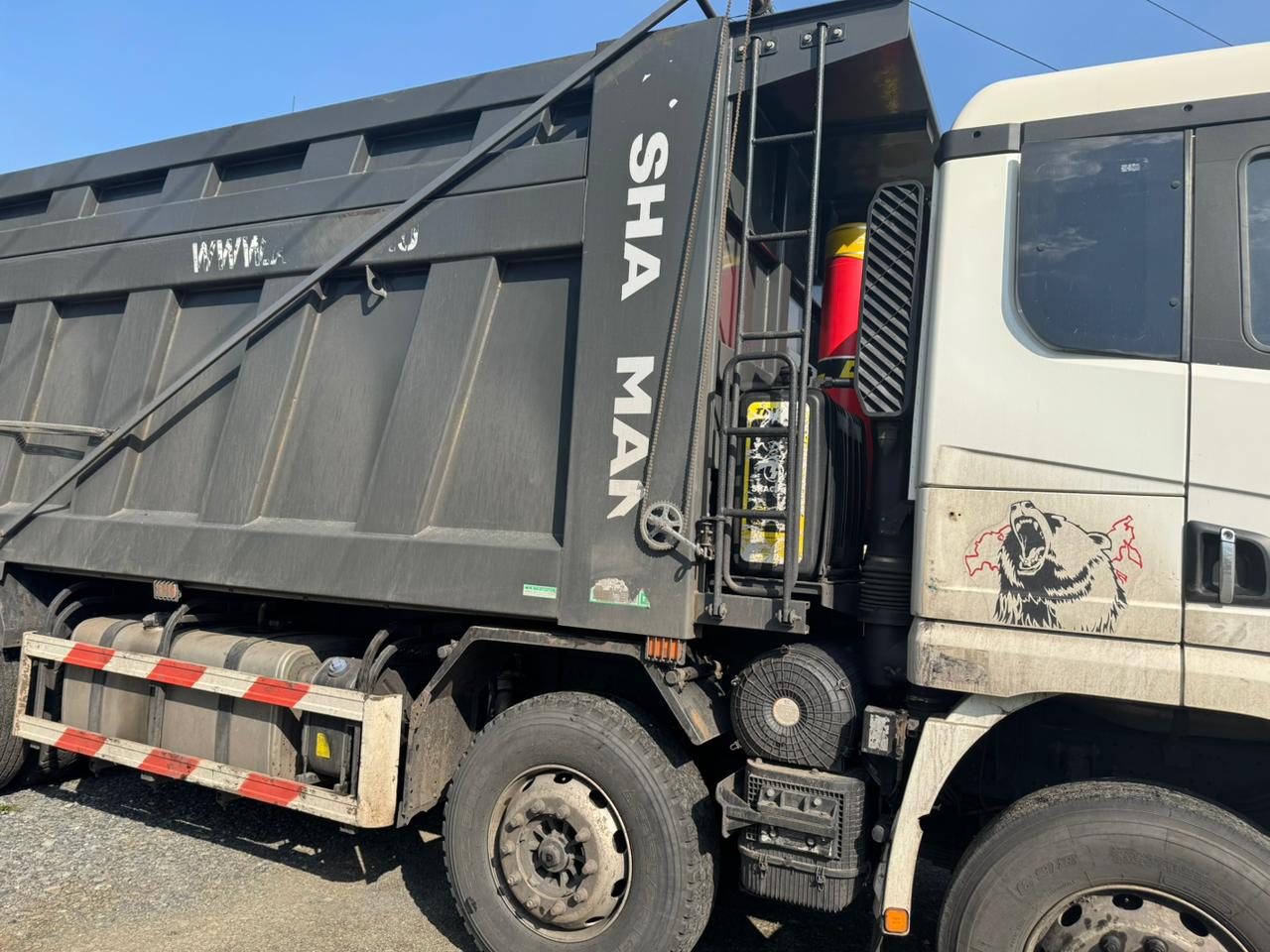 Shacman (Shaanxi) SX* 8x4 Самосвал 2024 г. - фото 6