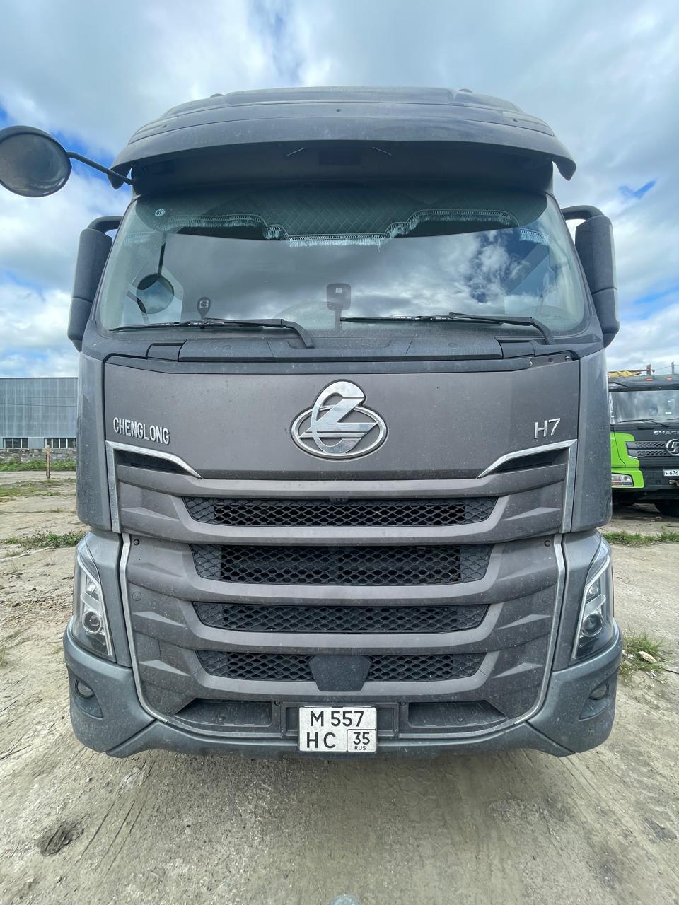 CHENGLONG H7 4x2 Седельный тягач 2024 г.