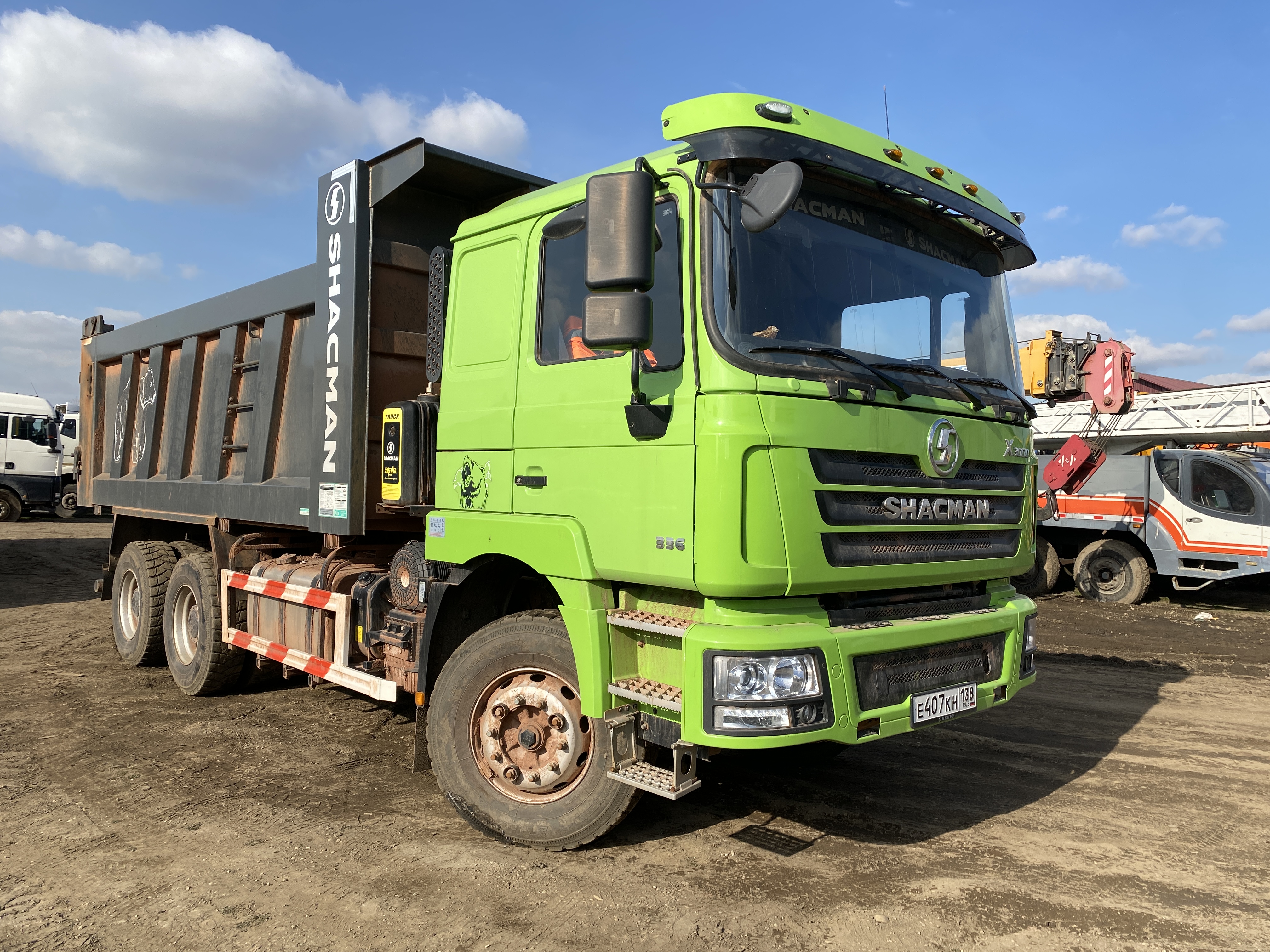 Shacman (Shaanxi) SX* 6x4 Седельный тягач 2023 г. - фото 2