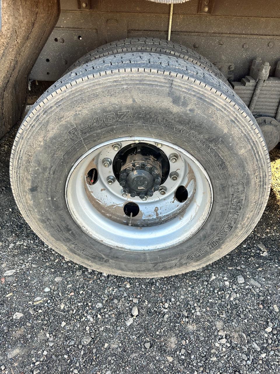 КамАЗ 65115 6x4 Бортовой с КМУ 2024 г. - фото 12