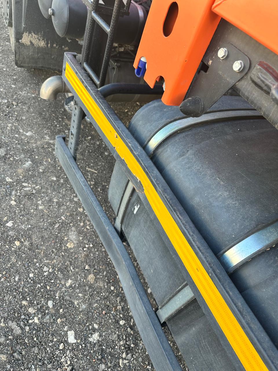 КамАЗ 65115 6x4 Бортовой с КМУ 2024 г. - фото 14