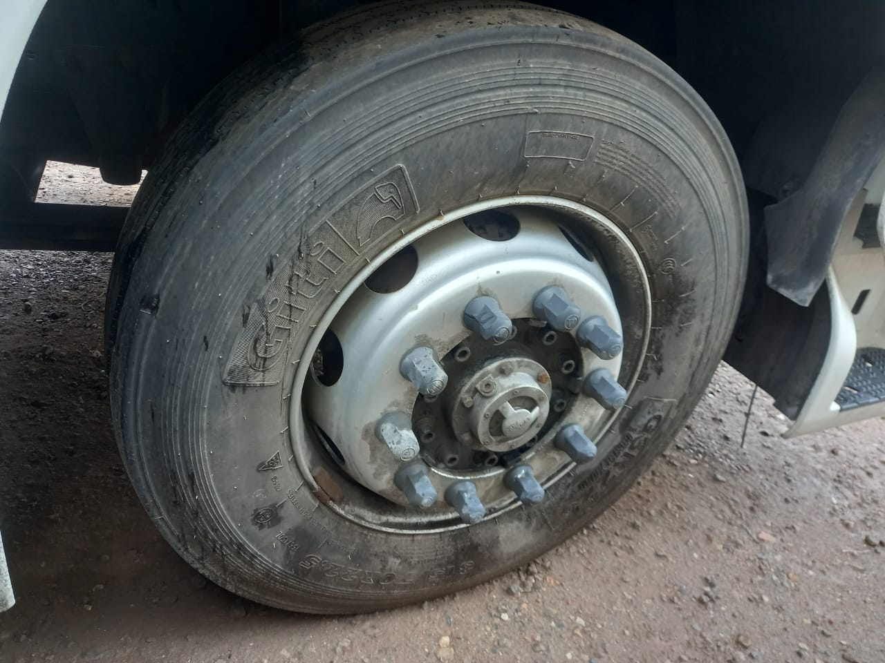 Foton AUMAN 4x2 Седельный тягач 2024 г. - фото 9