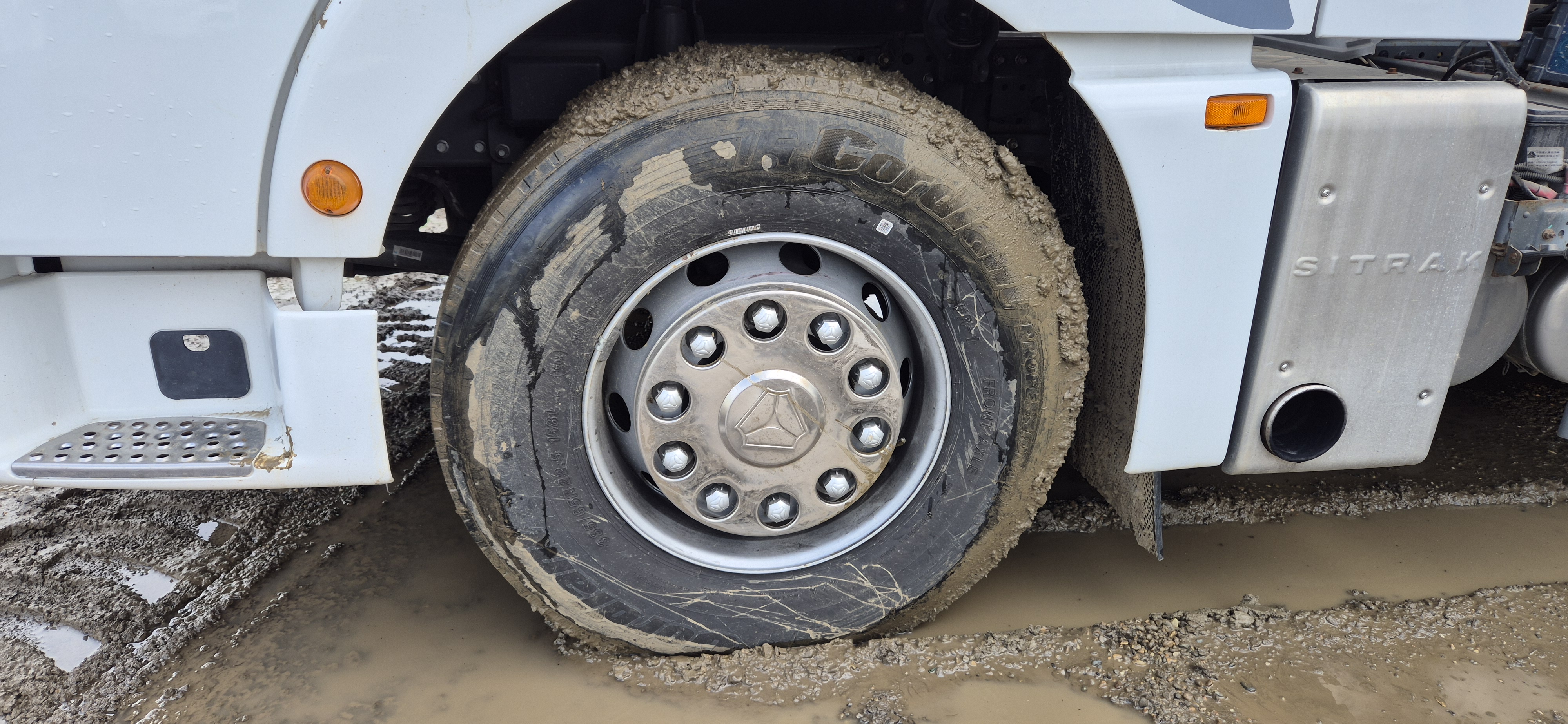 SITRAK C7H 4x2 Седельный тягач 2023 г. - фото 18