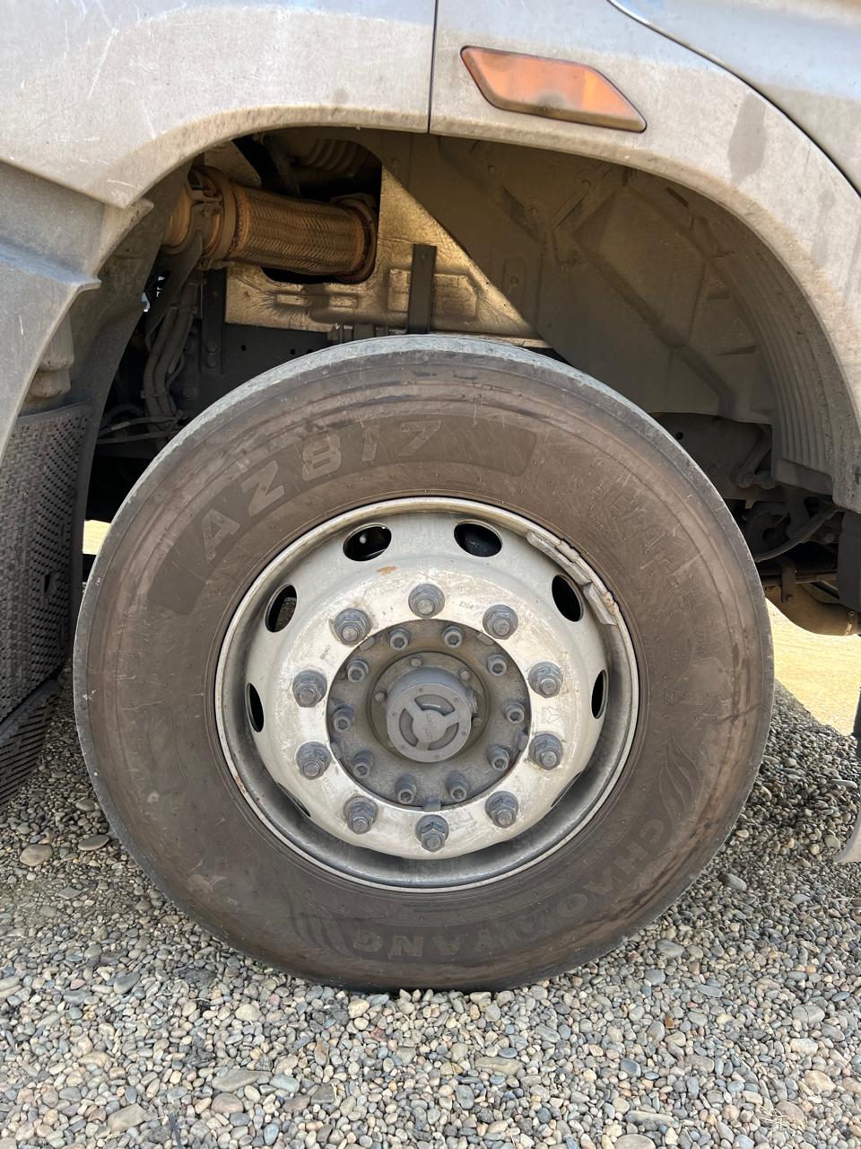 FAW J7 4x2 Седельный тягач 2023 г. - фото 13