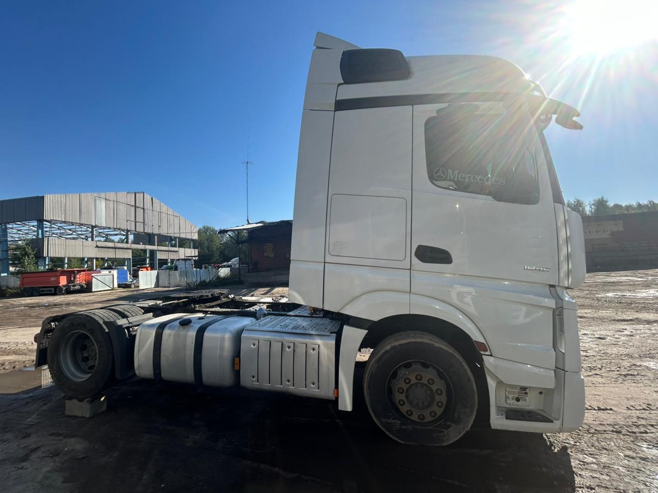 Mercedes-Benz ACTROS 4x2 Седельный тягач 2018 г. - фото 3