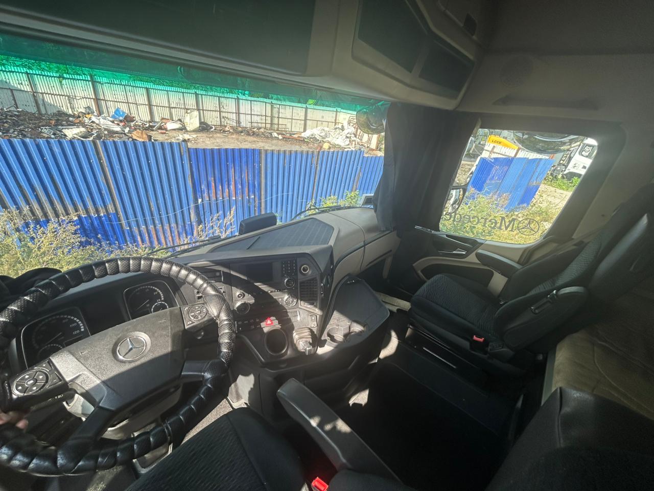 Mercedes-Benz ACTROS 4x2 Седельный тягач 2018 г. - фото 7